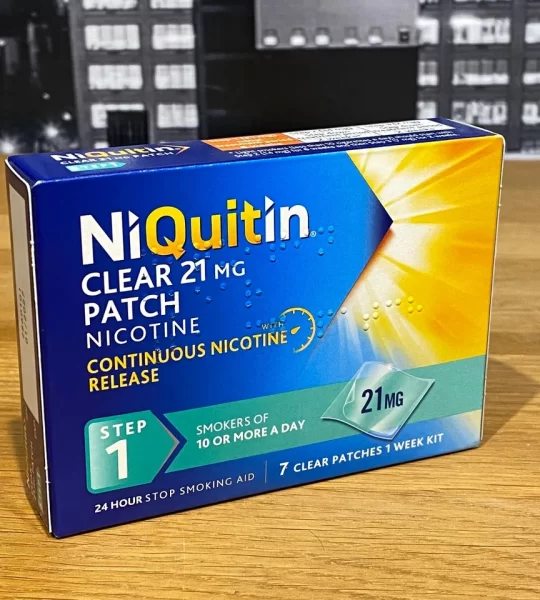 NiQuitin 21mg Clear Patch Nicotine Step 1 Stop Smoking Aid (7 Patches)