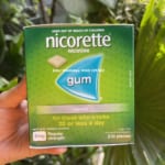 keo_gum_cai_thuoc_la_nicorette_2mg_classic-hop_210_vien_chinh_hang_02