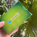 keo_gum_cai_thuoc_la_nicorette_2mg_classic-hop_210_vien_chinh_hang_05