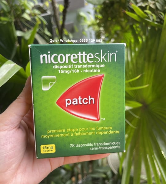Miếng Dán Cai Thuốc Lá Nicorette Invisipatch 15mg Step 2- hộp 28 miếng